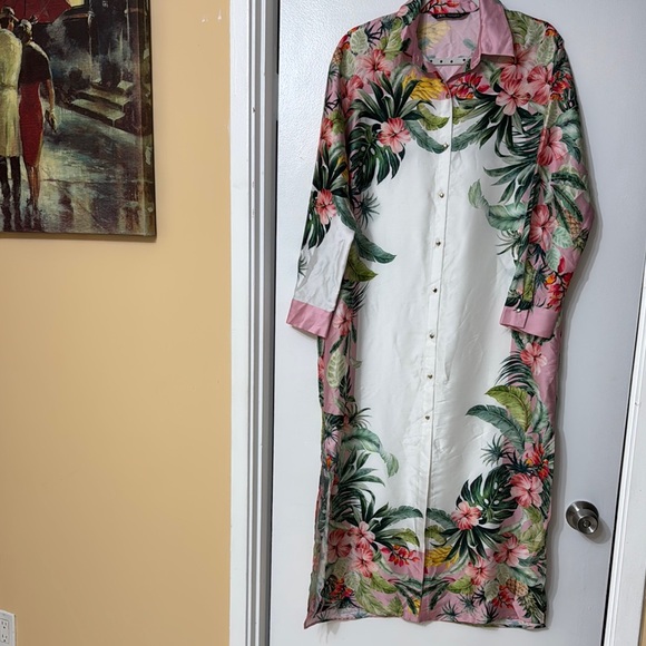 Zara Pink and Green Long Sleeve Resort Dress - Picture 2 of 12
